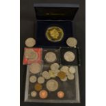 Coins - a 2012 Cook Island 5 dollar; a Diana £5 coin; crowns;