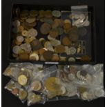 Coins - a quantity of largely base metal foreign currency, mainly circulated, european and some US,