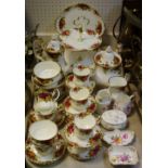 Decorative ceramics - Royal Albert Old country roses part tea & coffee service, etc.