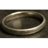 A platinum wedding band approx 2.