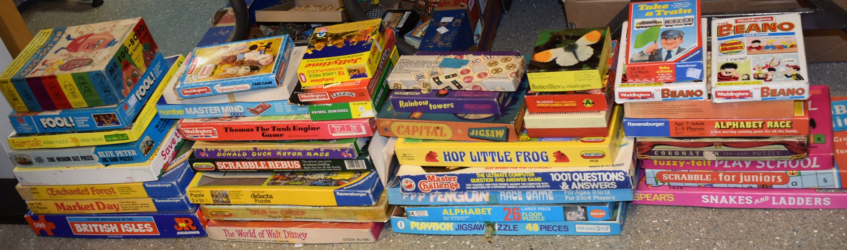 Toys, Games and Jigsaws - The World of Walt Disney, Hop Little Frog,