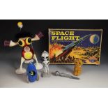 Alien salt and pepper, ceramic; Space Flight Game, made by Codeg,