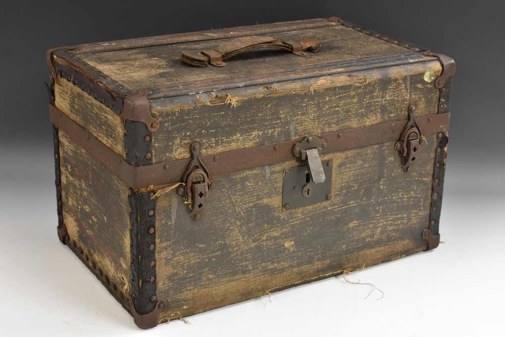 A 19th century American munitions box, by the Cincinnati Regalia Co, hinged cover,