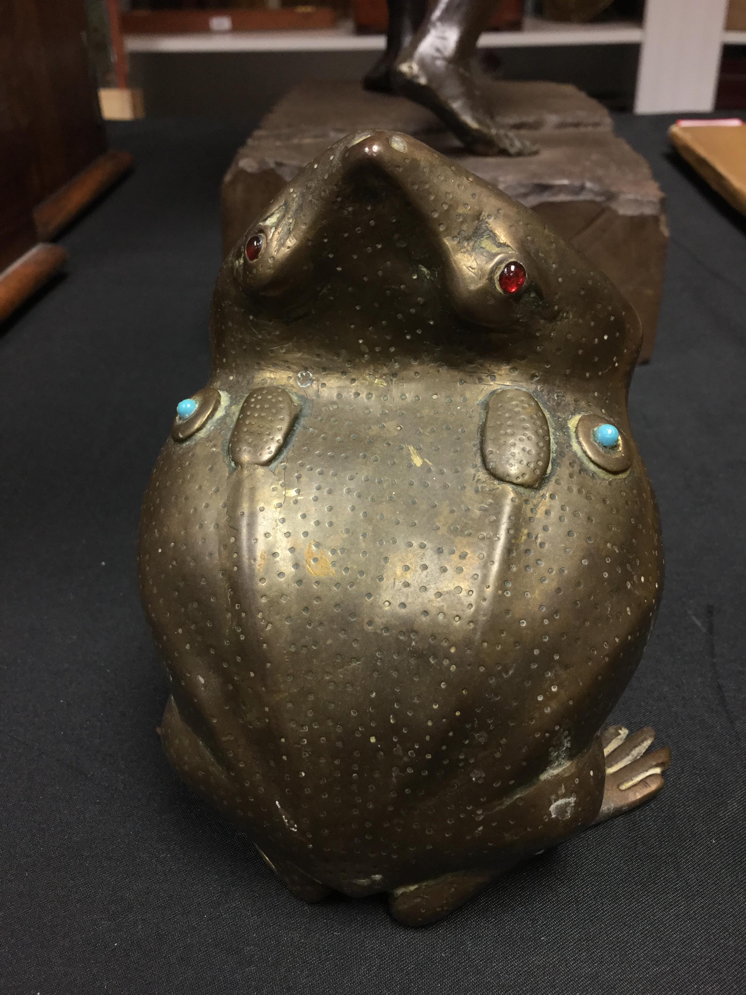 A 19th century bronze censer, as a toad, set with cabochons, - Image 4 of 10