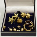 A Pair of 9ct gold earrings, in the form of a starfish, a pair of 9ct gold 'knot' earrings,