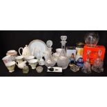 Ceramics and Glass - a Royal Standard harlequin part tea set; other teaware;