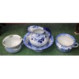 A Spode Italian scene wash bowl, transfer printed in blue and white,