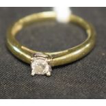 A diamond solitaire ring, single round brilliant cut diamond approx 0.
