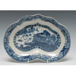 A Caughley Nankin pattern kidney shaped dish, decorated with pagoda, willow trees and foliage, 27.
