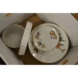 Ceramics - Royal Worcester Evesham dinner plates (6), side plates (2),