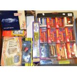 Die-cast Vehicles - Oxford Die-Cast London buses, mostly sightseeing, boxed; others,