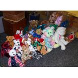Collectable Bears - The Beannie Buddies collection a qty to include Buckingham, Ziggy, B.