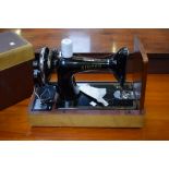 A Singer sewing machine, no EM346785,
