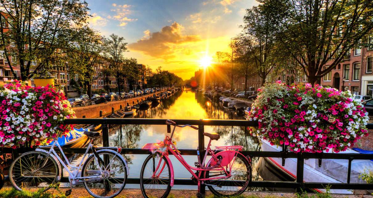 Explore Amsterdam! Enjoy a long weekend stay for 6 people including flights and accommodation, - Image 6 of 6