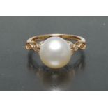 A south sea cultured pearl and diamond ring, single creamy white pearl, approx 10.