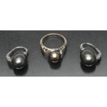 An Amante Tahitian pearl and diamond ring, central grey pearl approx 9.