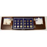 'The Longest Reigning Monarchs' coin collection display case for Queen Victoria and Queen Elizabeth