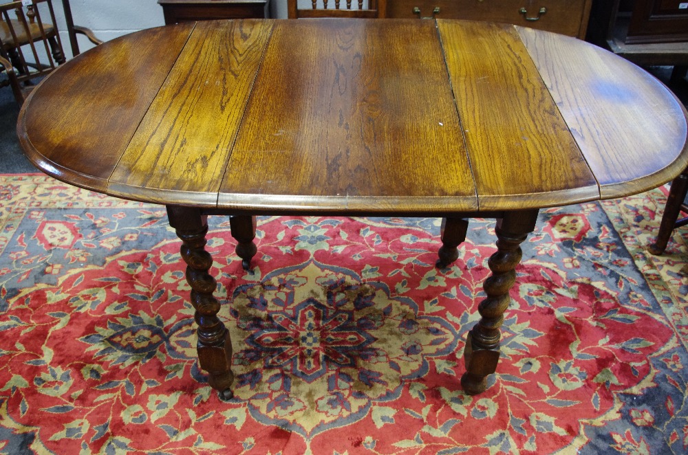 An oak barley twist dropleaf table, c.