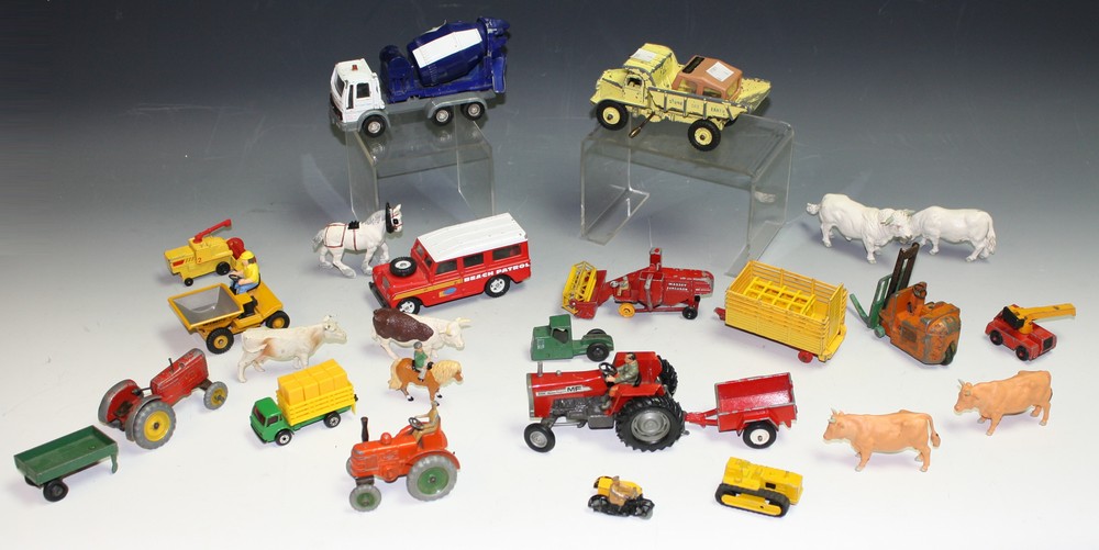 Die-Cast Vehicles - agricultural and industrial models, Dinky Toys 301 Field Marshall tractor,