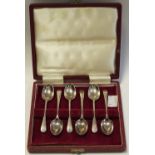 A set of six George VI silver Old English pattern coffee spoons, Sheffield 1946,