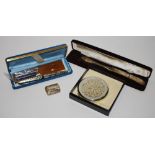 A Lady's Sheaffer pen with 14ct nib; a Stratton compact;