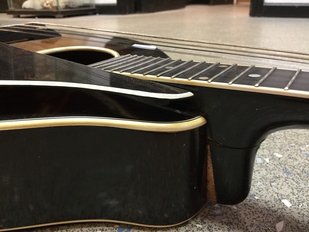 A 20th century Radiotone mandolin, - Image 3 of 15