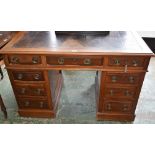 An Edwardian mahogany desk, c.