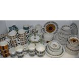 Ceramics - a substantial quantity of mid 20th century and later Broadhurst various patterns