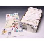 Stamps - a quantity of worldwide FDC's