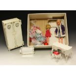 Sindy Toys - a Pedigree Sindy's wardrobe; others, similar, bed with bedding, dressing table, dolls,