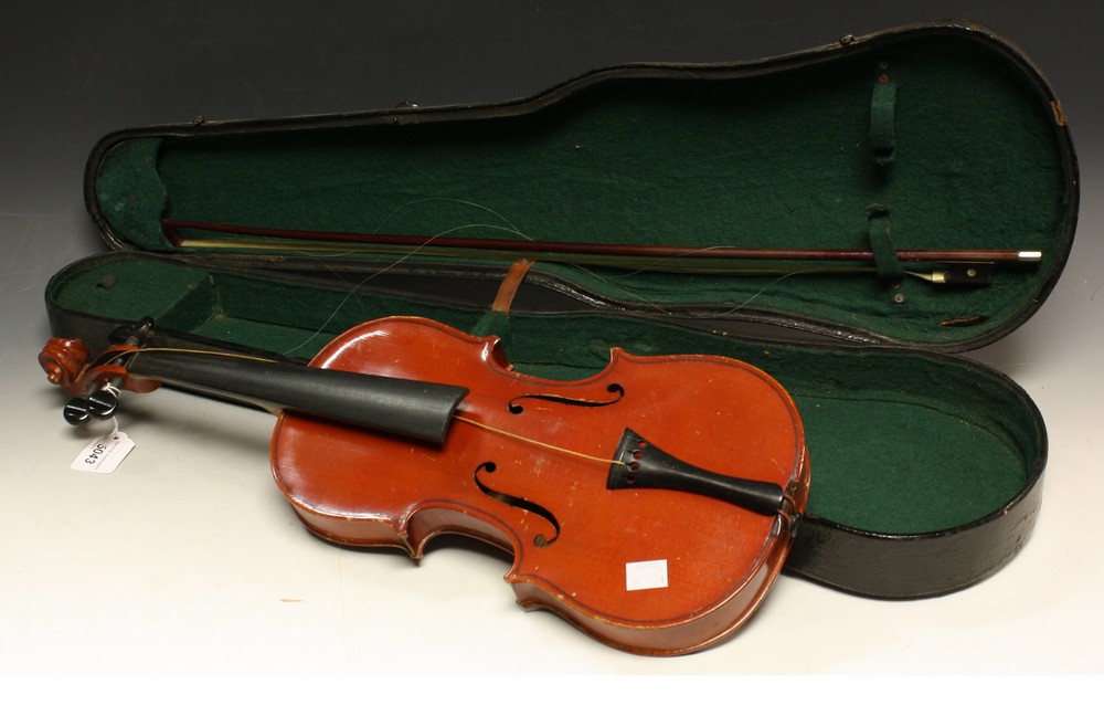 A 20th century violin, 56cm long over button,