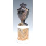 An early 19th century Blue John pedestal urn, integrated cover, Old Tor vein,