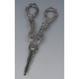 A pair silver grape scissors, Pampaloni, Florence, London import marks, 1916/1917 111.