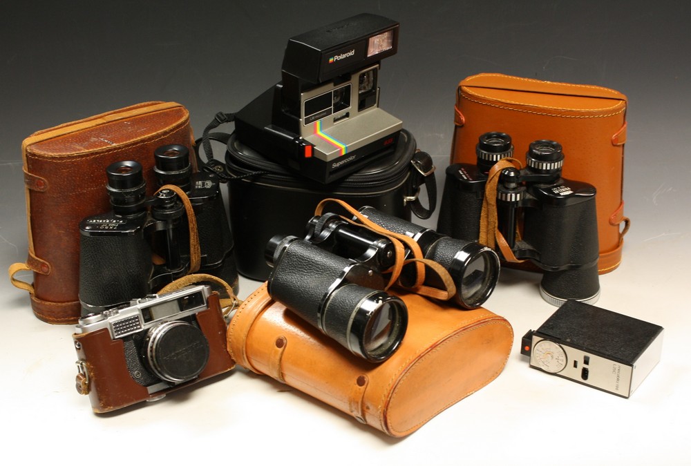 Photographic Equipment - a Yashica SLR camera, no.
