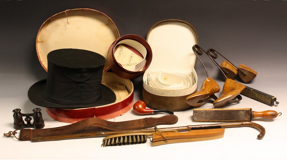 Gentleman's Accessories - an early 20th century collapsible top hat,