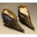 A pair of early 20th century Chinese shoes, royal blue silk,