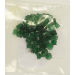 Loose Gemstones - emeralds, assorted sizes, 16.