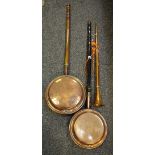 Two copper warming pans and a copper and brass coaching horn (3)