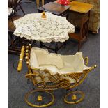 A Victorian style child's doll carriage/pram