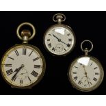 An open faced plated pocket watch;