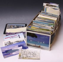 Postcards - a quantity of topographical, British and World postcards,