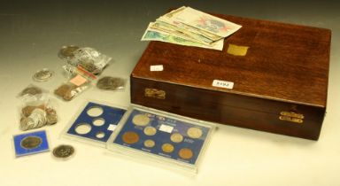 A collection of Foreign bank notes and circulated base metal coins,