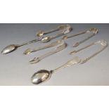 A pair Silver sugar nips,