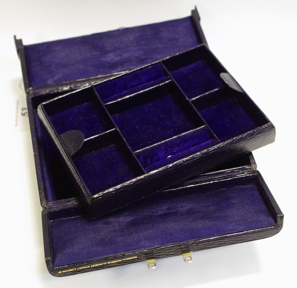 An Edwardian morocco leather 'Gladstone' jewellery box, by Boswell Hensman, Regent Street, London,