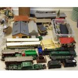 Trains OO gauge - A Hornby Princess Elizabeth 4-6-2 locomotive and tender, another 4-6-0 Rn 4983,