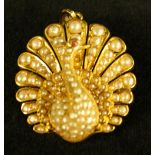 An 18ct gold seed pearl peacock fantail pendant brooch,