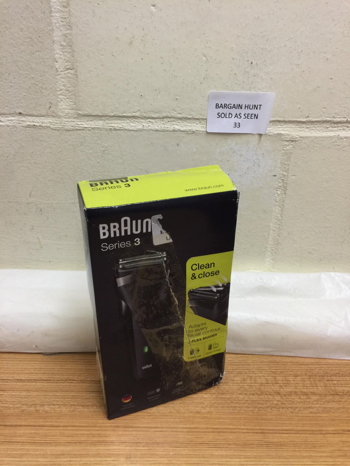 Braun Series 3 Electric Shaver