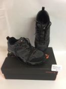Merrell Men's Moab 2 Gore-Tex Low Rise Hiking Boots, 9.5 UK RRP £70