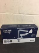 GROHE 32454000 | Flair Single-Lever L-Spout Kitchen Tap with Extractable Spray RRP £173.99