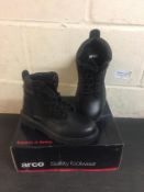 Arco Safety Boots, Size 5 UK